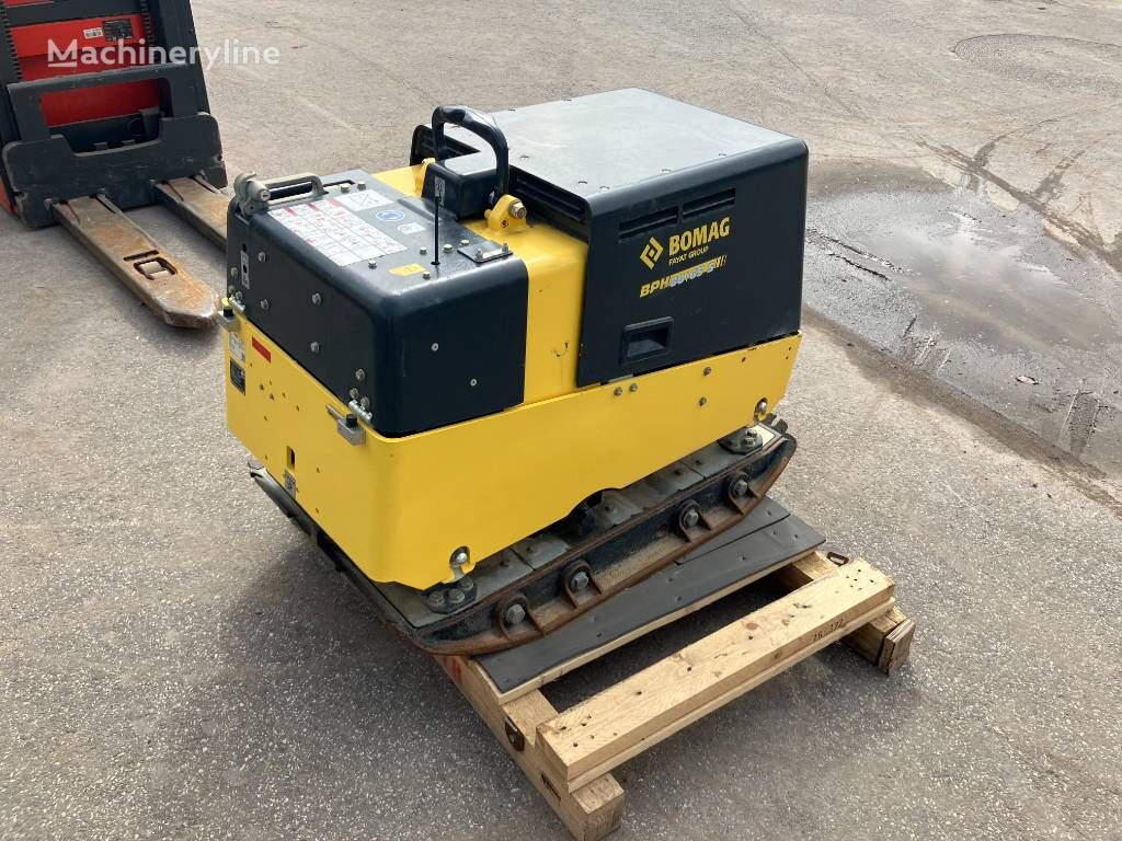 플레이트 컴팩터 BOMAG BPH 80/65 S D/E